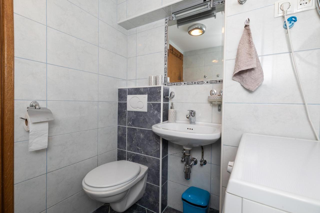 Apartman Monika 奥米什 外观 照片